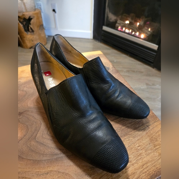 ✨️HOST PICK✨️ Högl Leather Block Heeled Loafers with Embroidered Toe Caps - Picture 5 of 15
